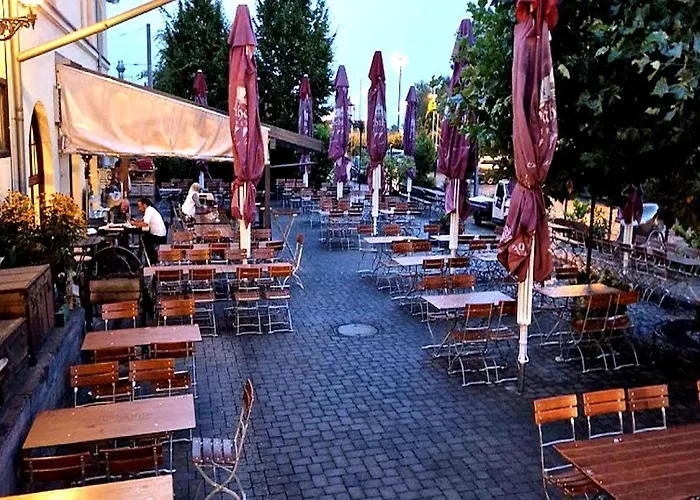 דירה Rhein Haven Fuer Bis Zu 12 Gaeste Im Historischen Bahnhofsgebaeude