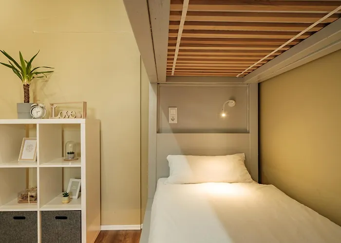 דירה Rhein Haven Fuer Bis Zu 12 Gaeste Im Historischen Bahnhofsgebaeude