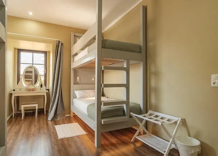 דירה Rhein Haven Fuer Bis Zu 12 Gaeste Im Historischen Bahnhofsgebaeude *