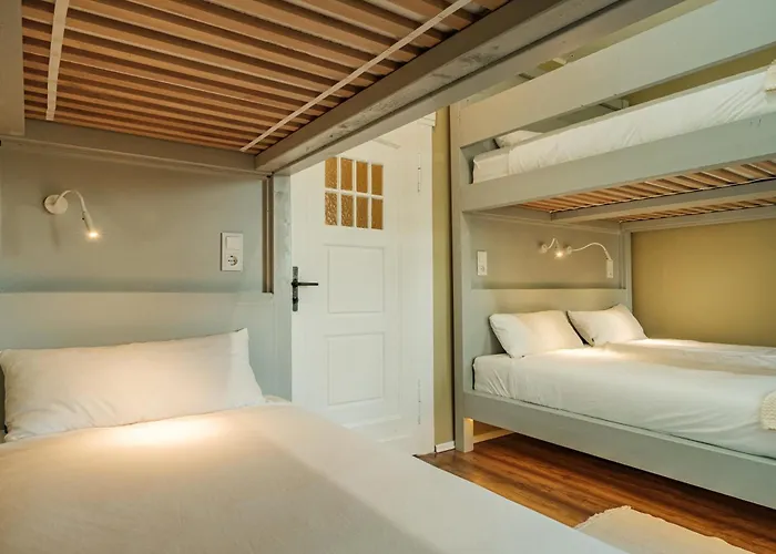 Rhein Haven Fuer Bis Zu 12 Gaeste Im Historischen Bahnhofsgebaeude דירה