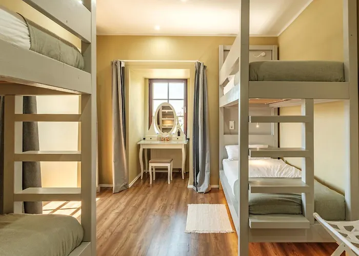 Rhein Haven Fuer Bis Zu 12 Gaeste Im Historischen Bahnhofsgebaeude דירה