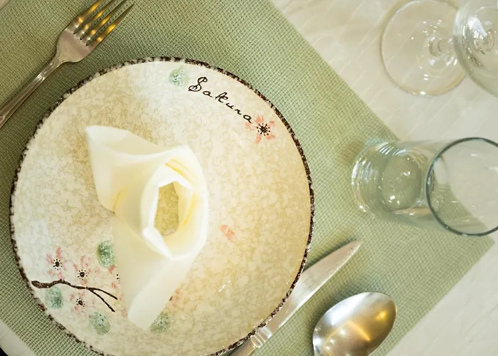 Rhein Haven Fuer Bis Zu 12 Gaeste Im Historischen Bahnhofsgebaeude * פרכן